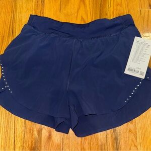 BRAND NEW NAVY BLUE LULULEMON FAST AND FREE 3 INCH SHORTS